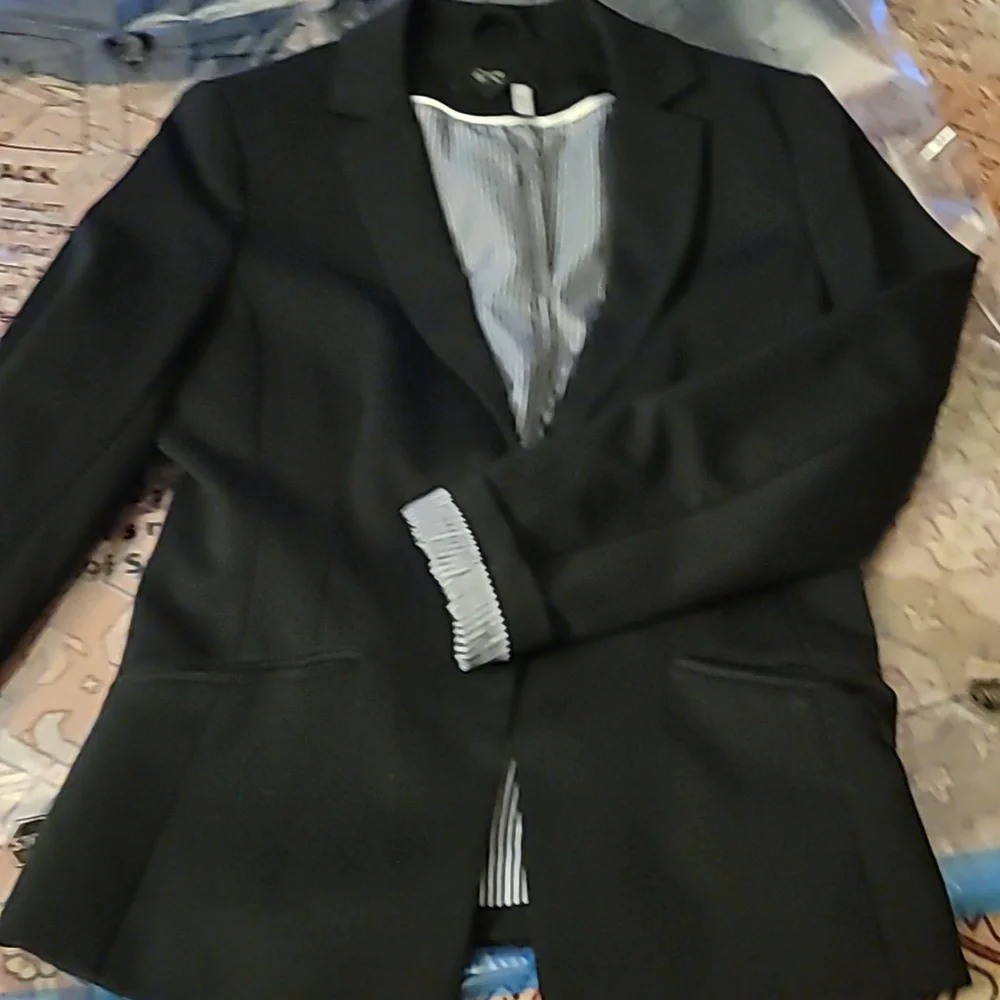 Jacket - Picture 1 of 1